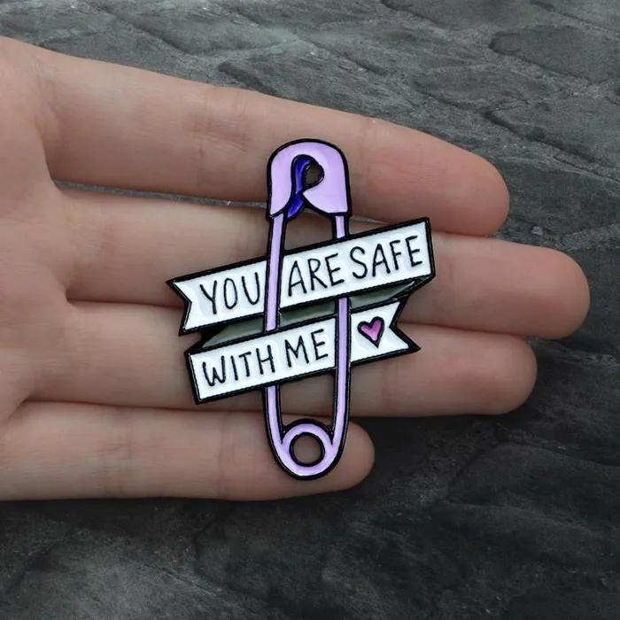 House of Dasein Pins Safe Me Pin Women Brooch Jewellery Vibrators